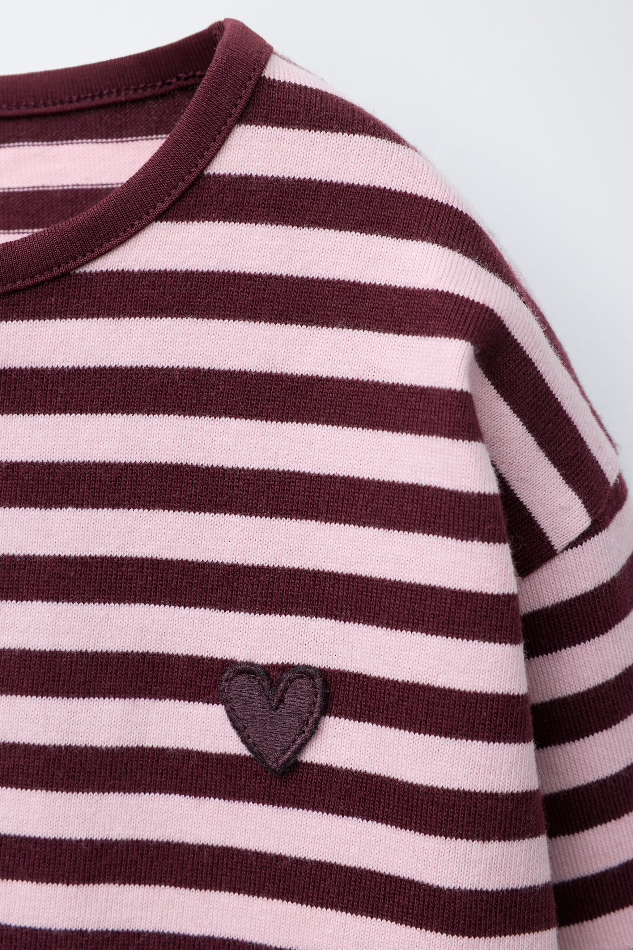 HEAVY WEIGHT WOVEN STRIPE HEART PATCH T-SHIRT