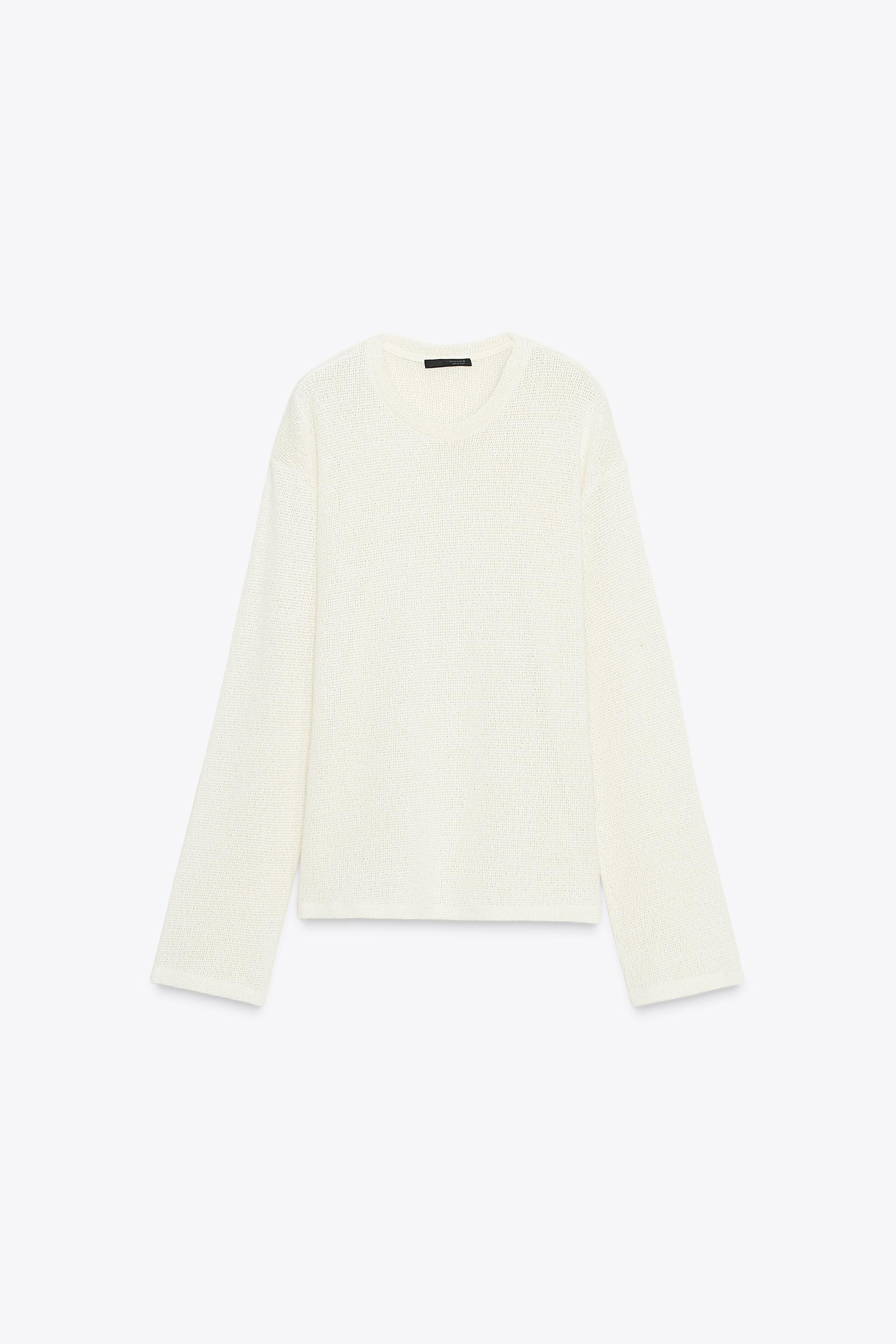 CUT-OUT KNIT SWEATER