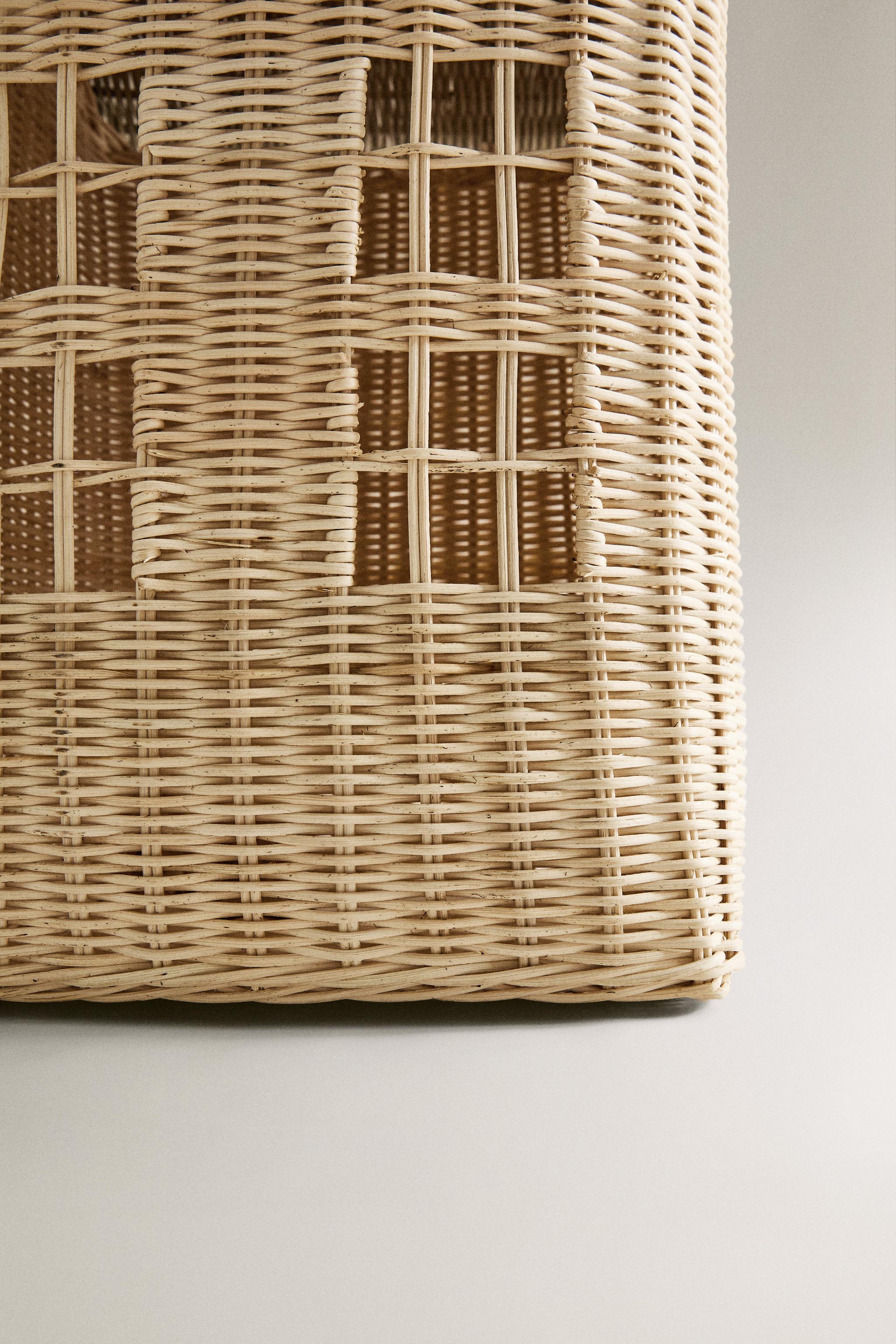 KIDS’ RATTAN HOUSE BASKET