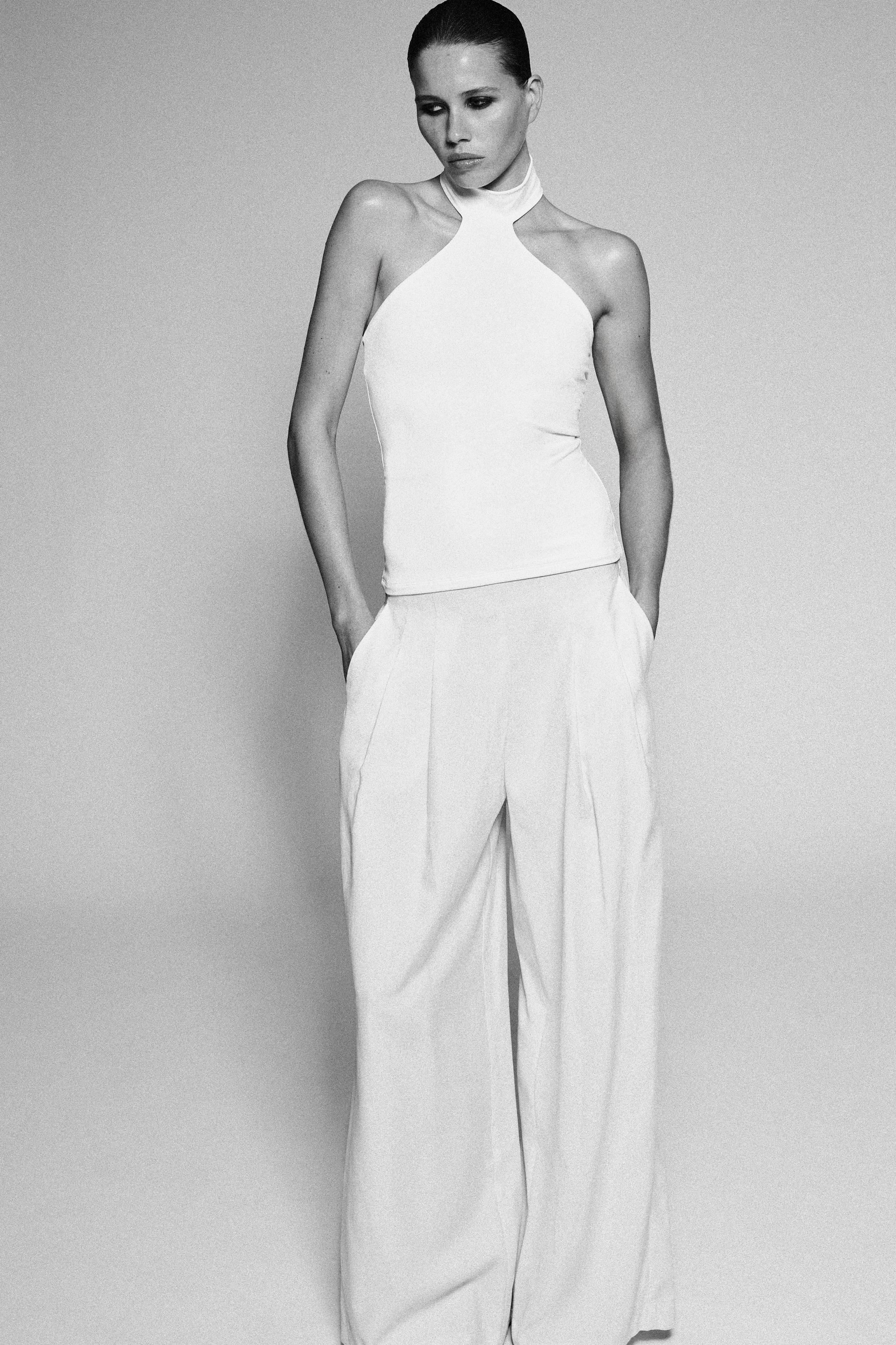 POLYAMIDE HALTER TOP