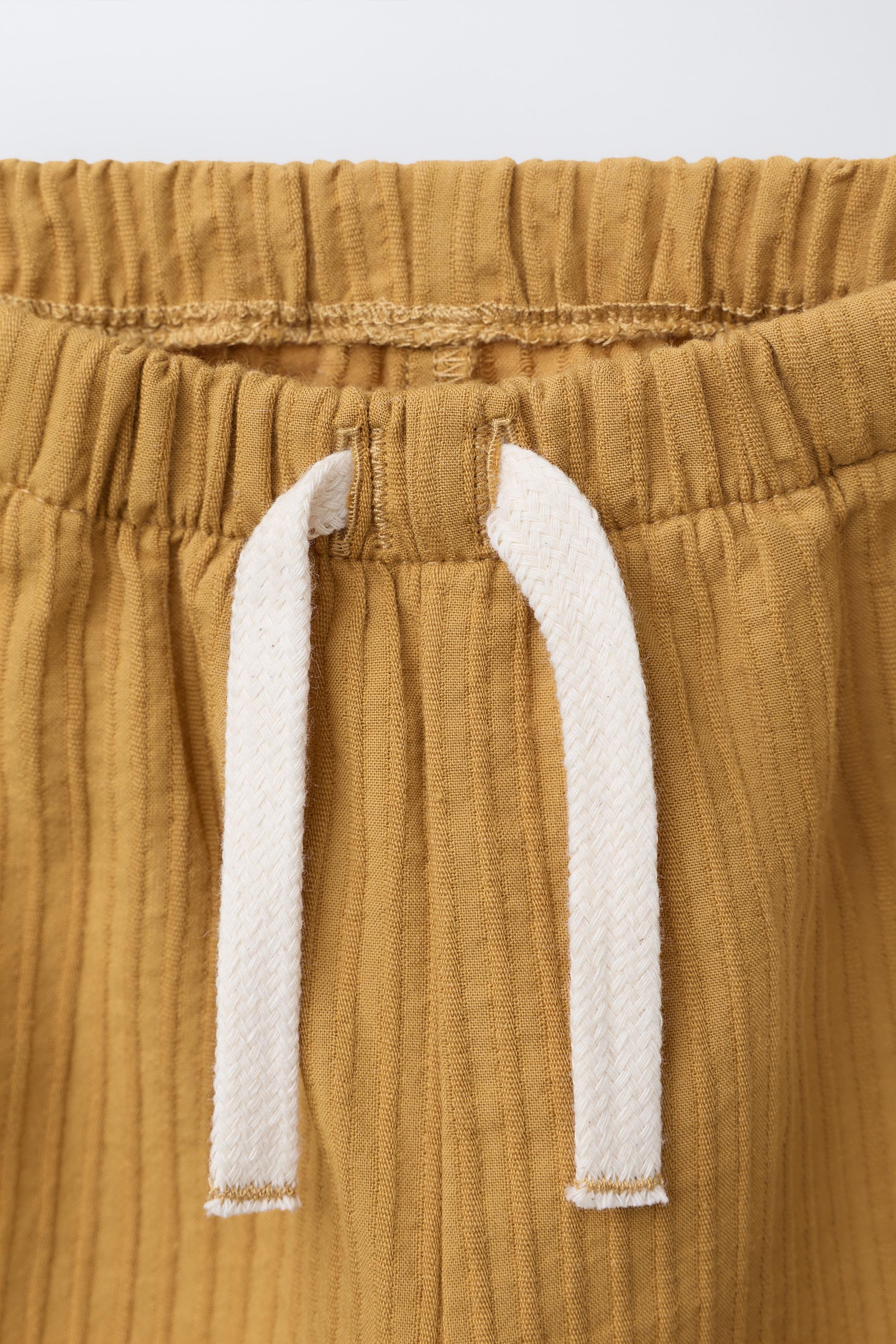 TEXTURED BAGGY PANTS