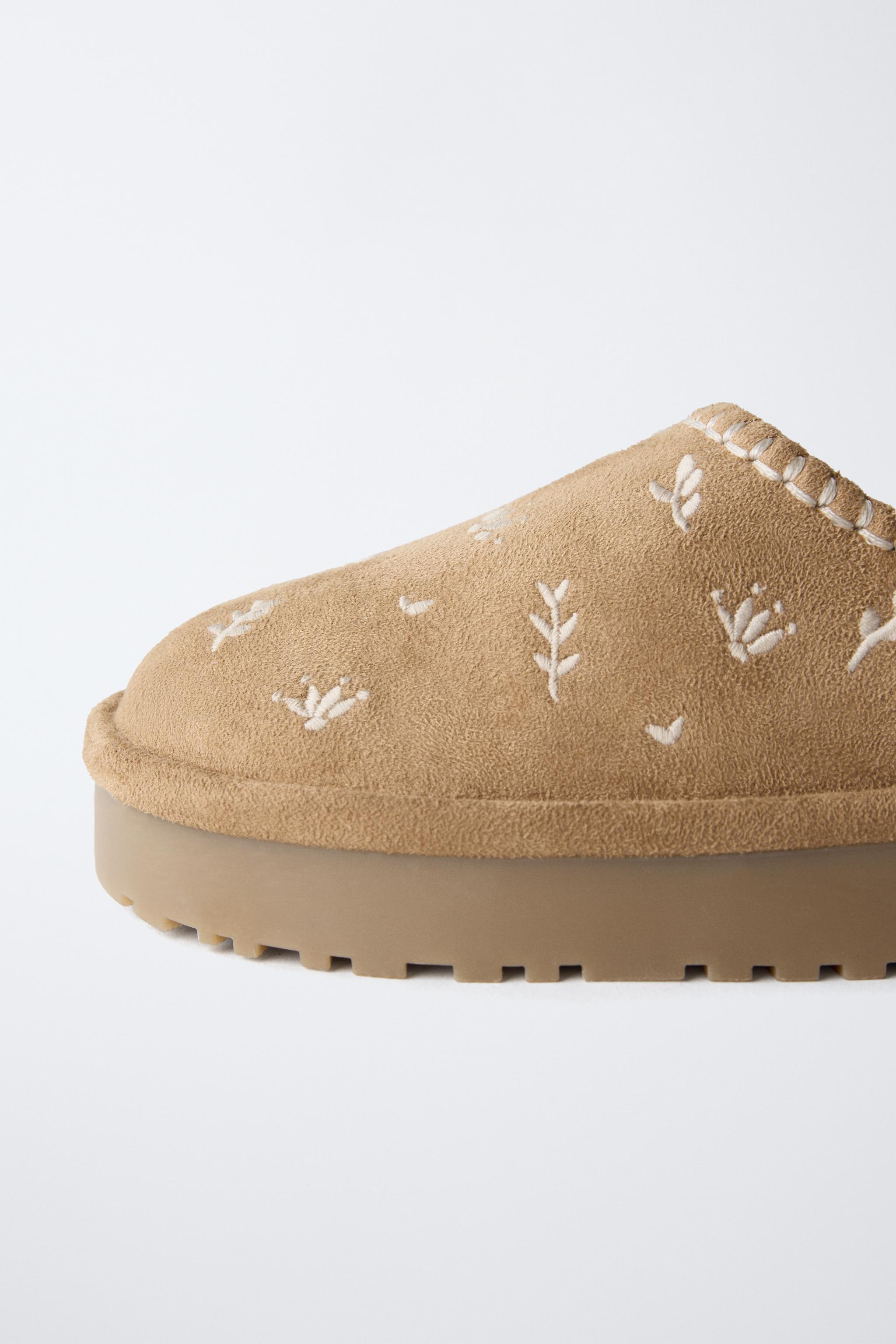 EMBROIDERED FAUX FUR CLOGS