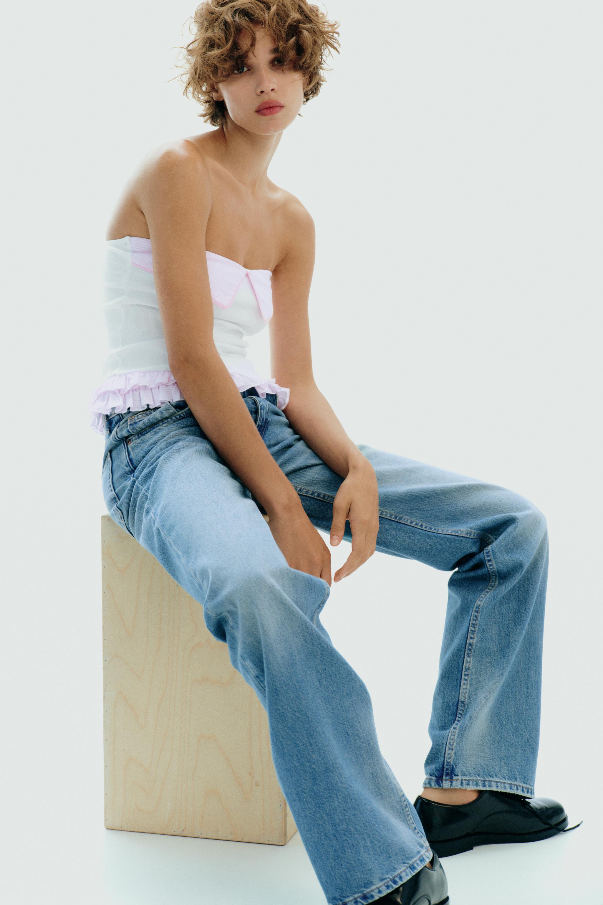 CONTRAST STRAPLESS TOP