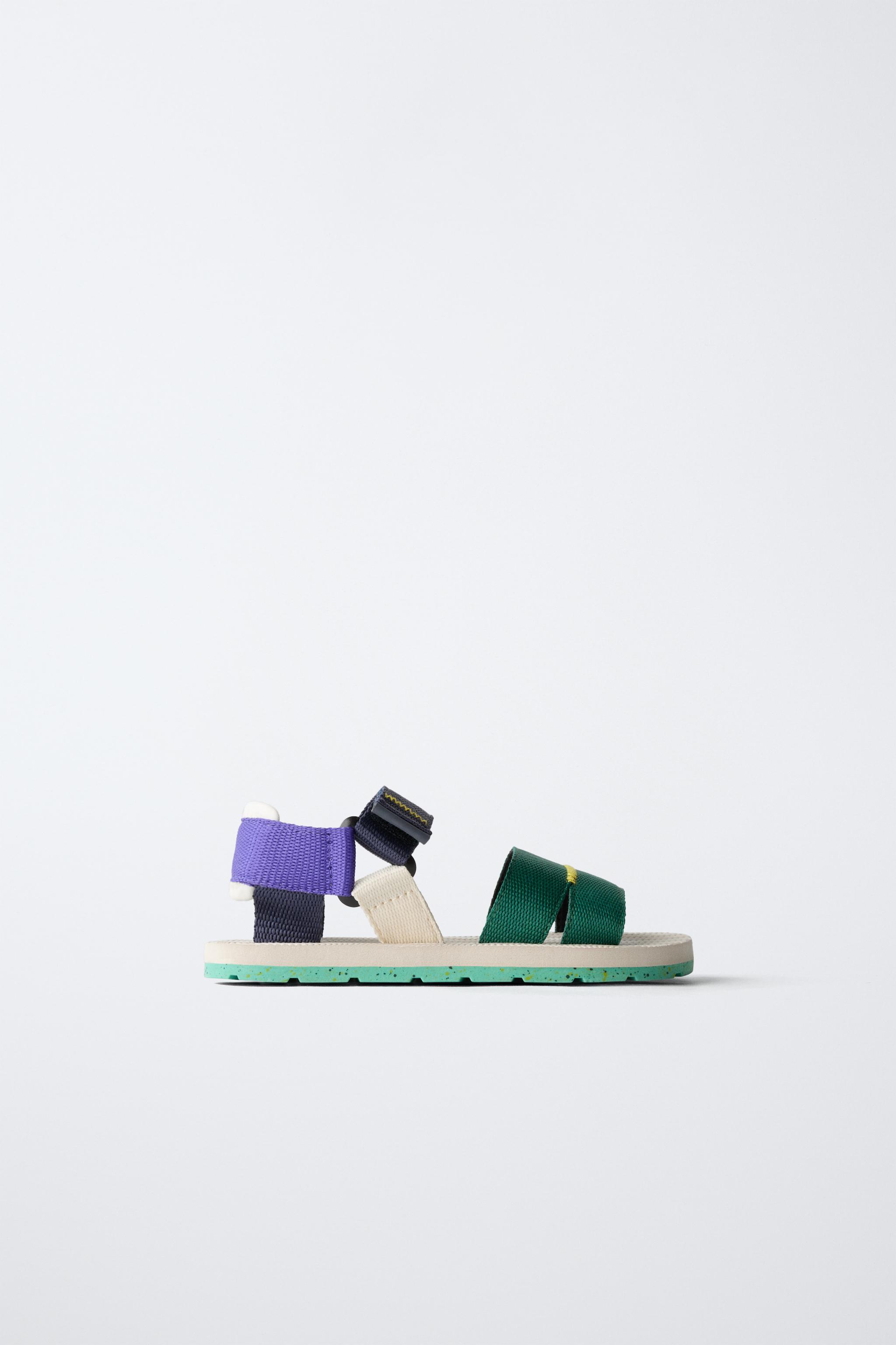 COLOR TECHNICAL SANDALS