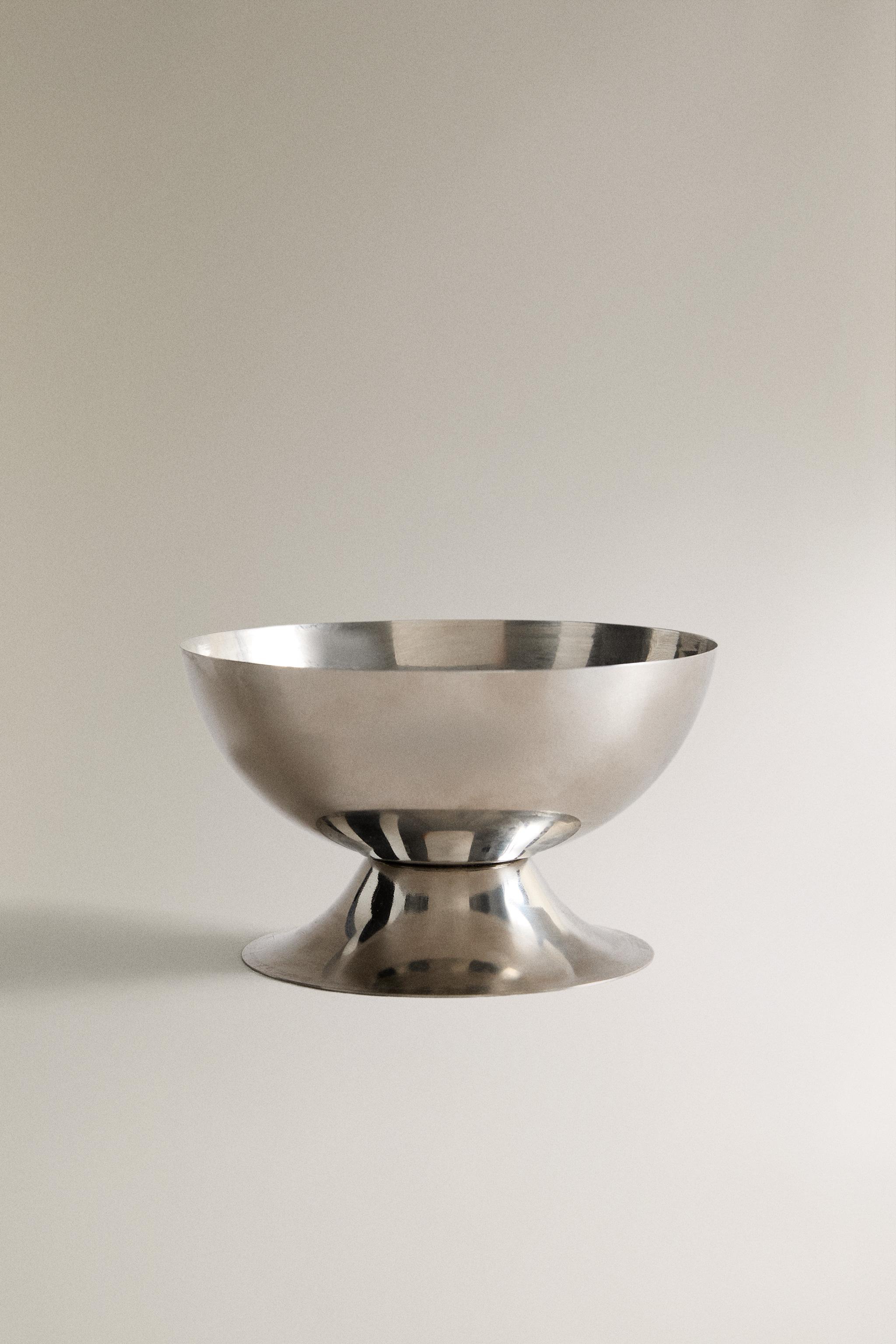 SHINY METAL ICE-CREAM CUP