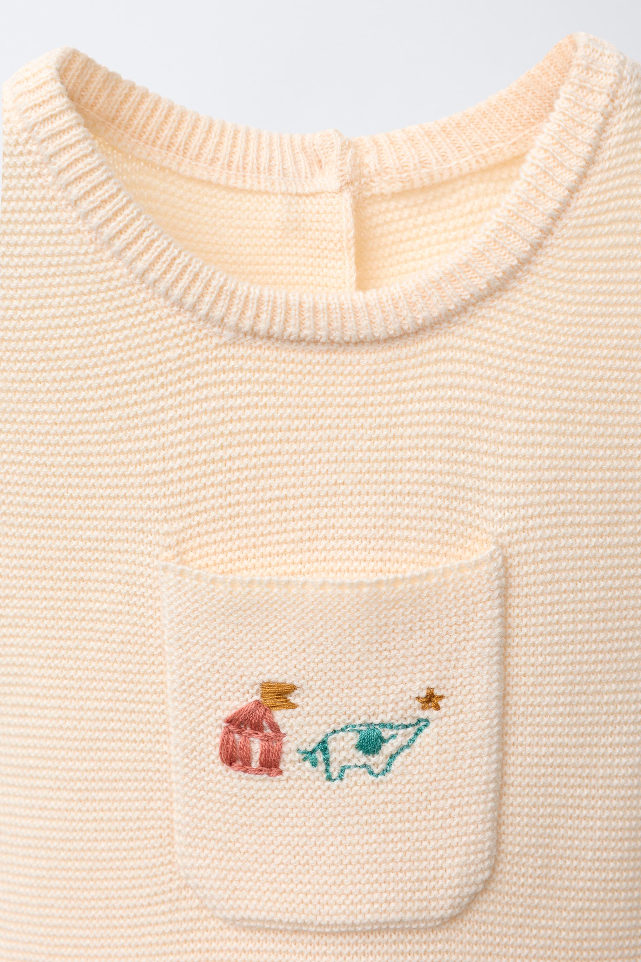 EMBROIDERED ELEPHANT KNIT OVERALLS