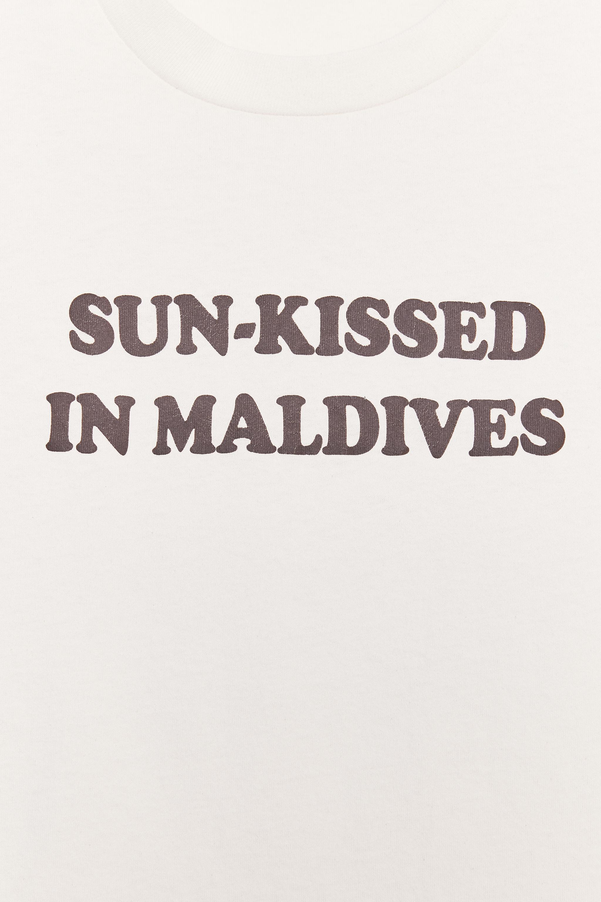 WASHED T-SHIRT WITH TEXT