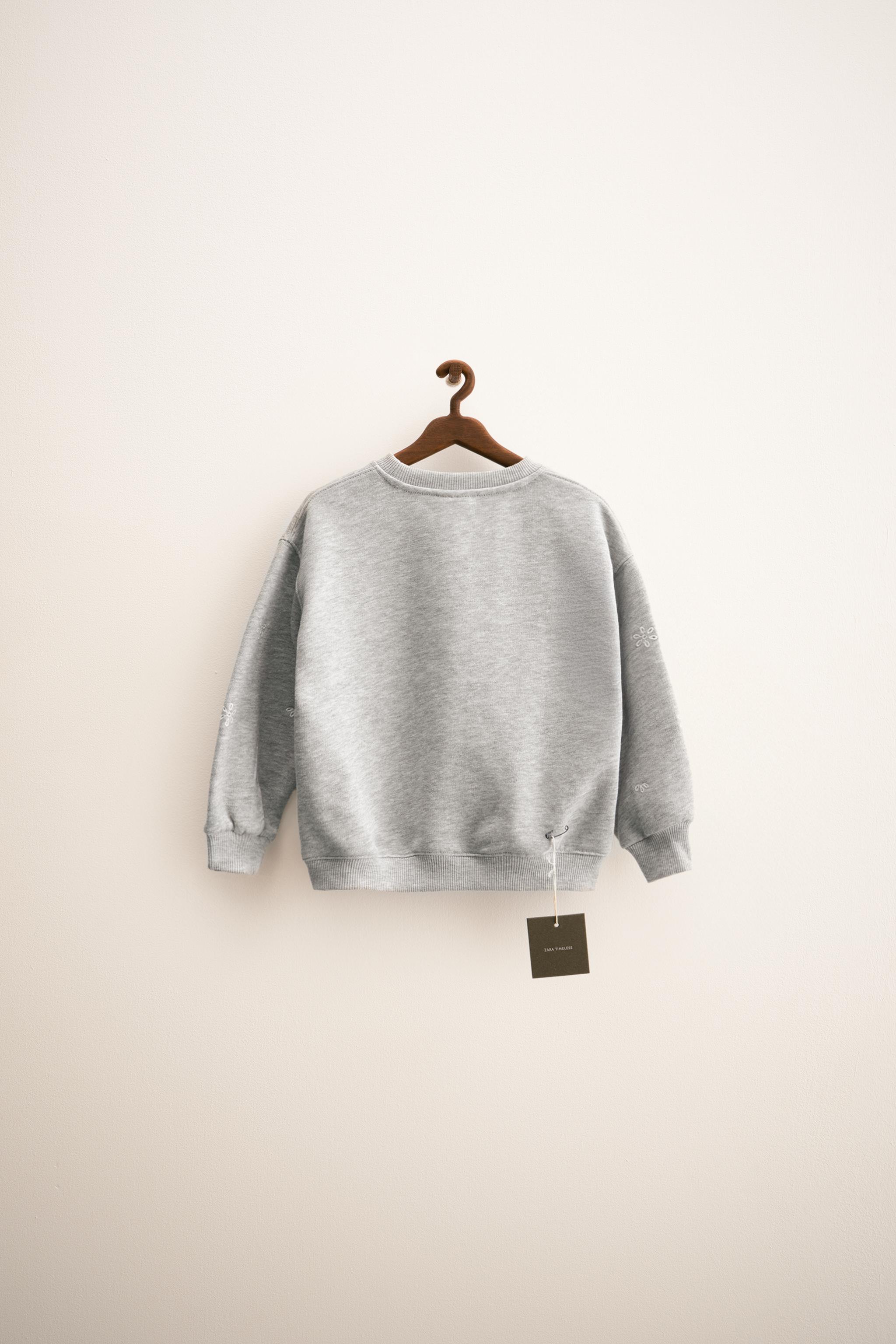 ZARA TIMELESS - FLORAL EMBROIDERED SWEATSHIRT