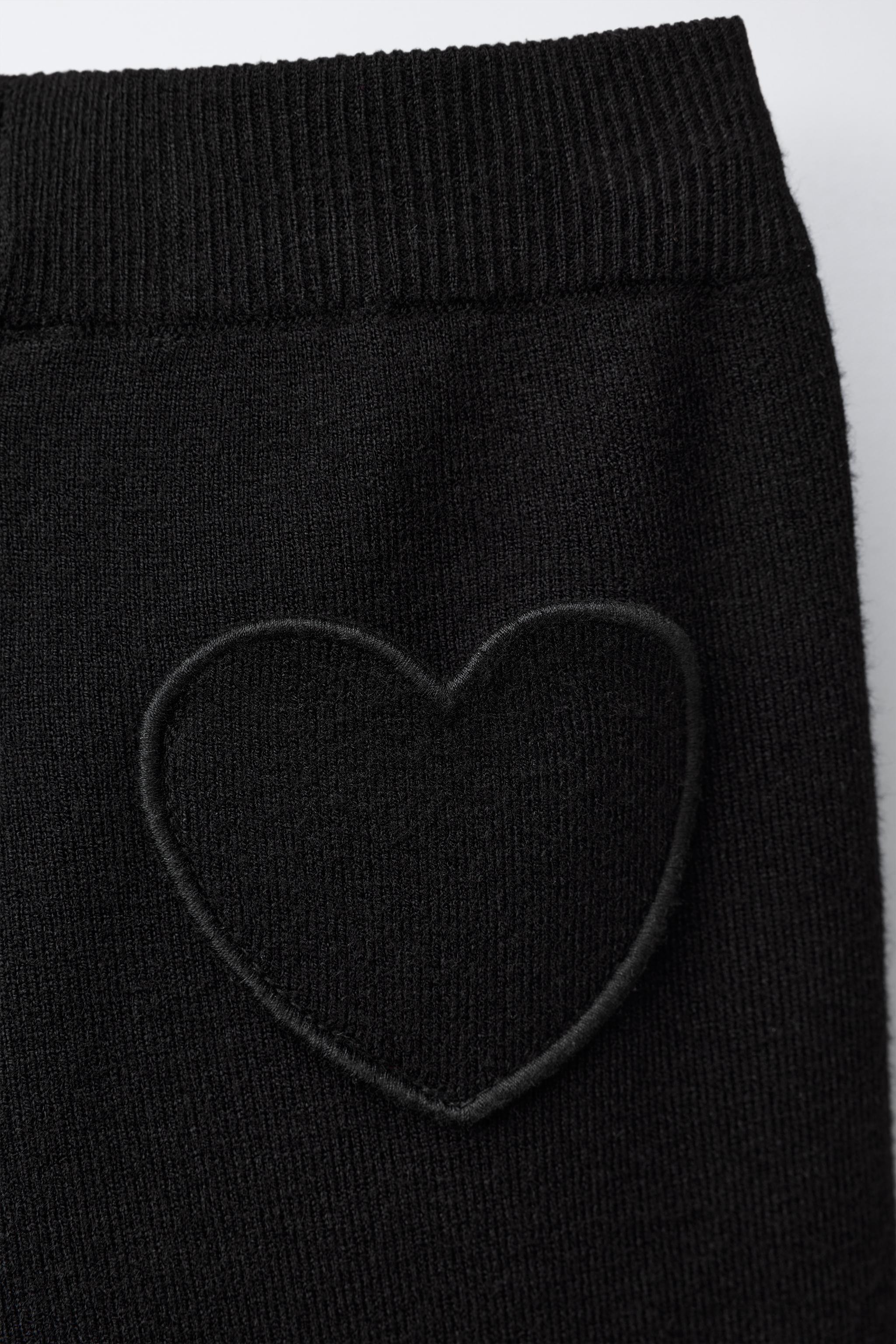 HEART STRAIGHT LEG KNIT PANTS