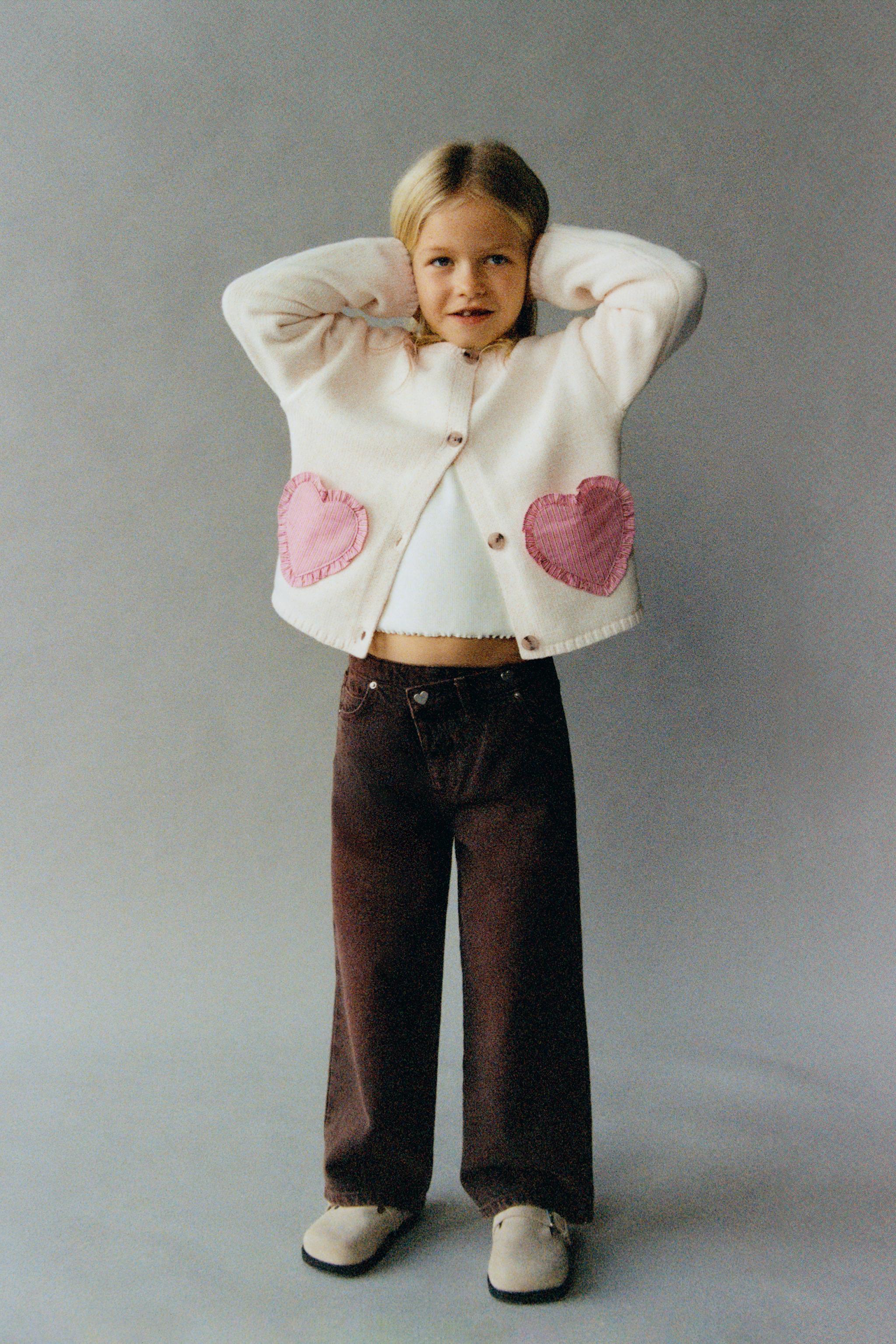 HEART POCKET CARDIGAN