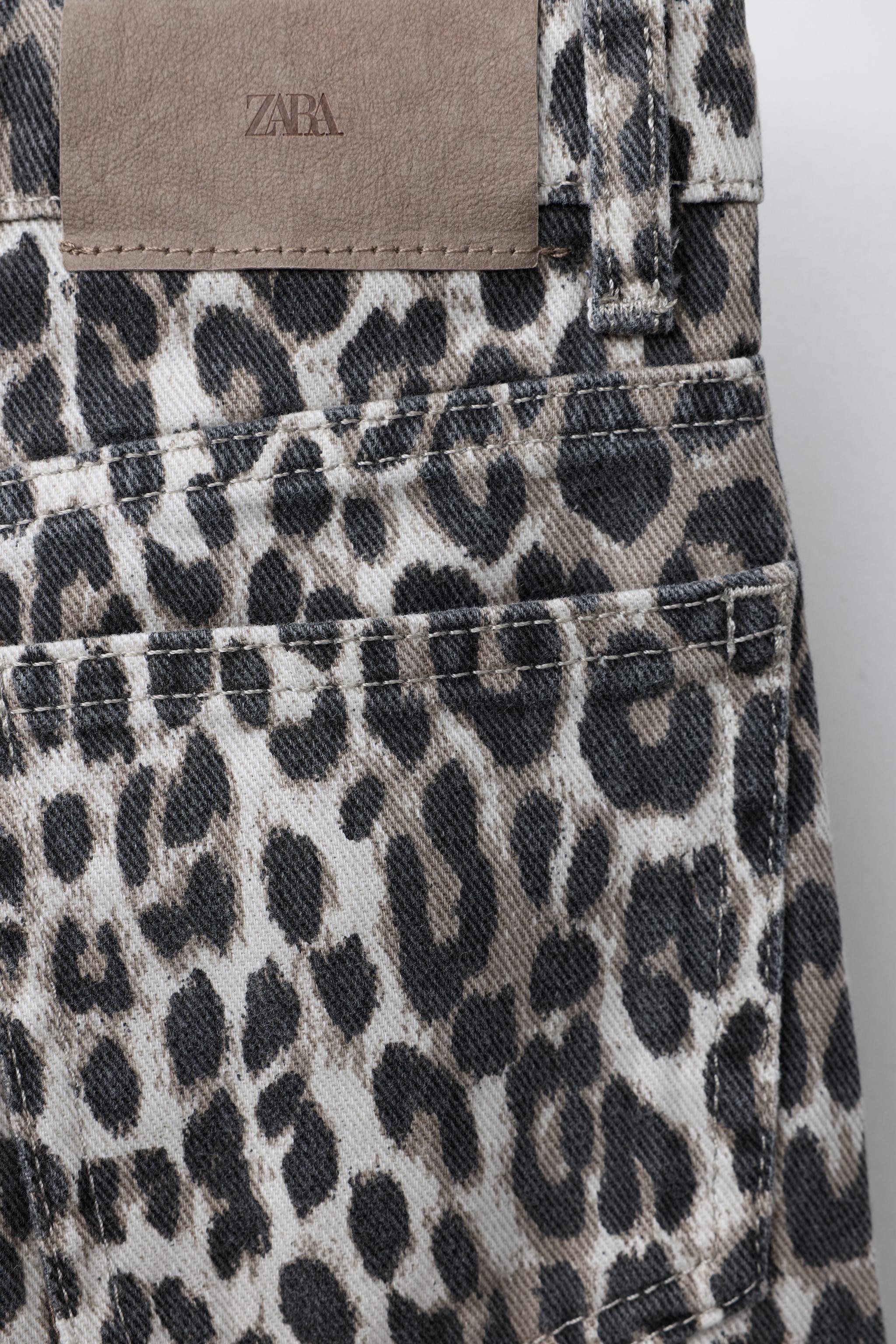 ANIMAL PRINT WIDE LEG DENIM PANTS