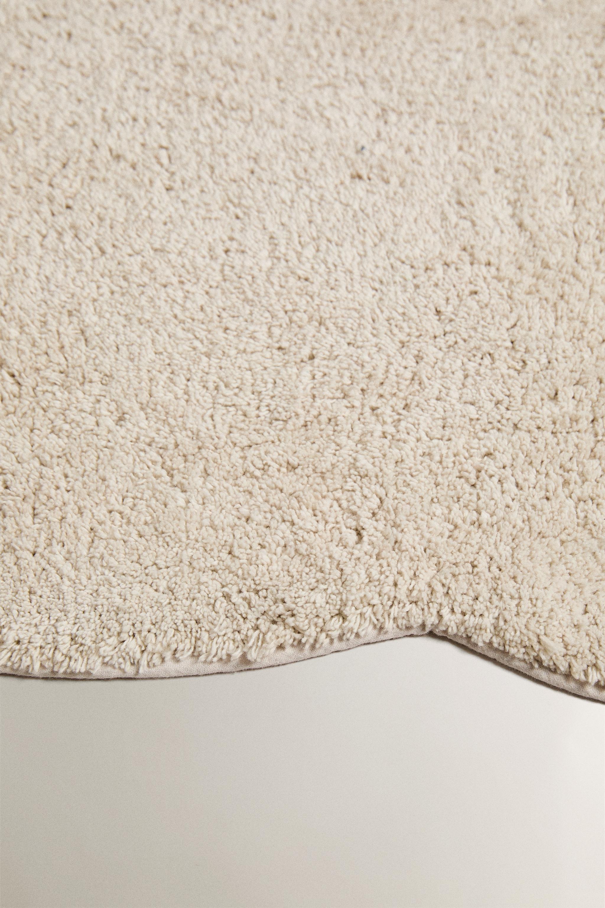 CHILDREN'S ELEPHANT BATH MAT