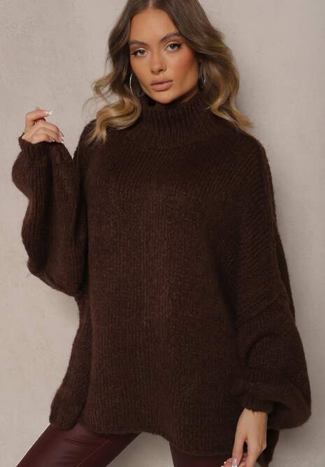 Brązowy Golf Oversize z Wełną z Opadającą Linią Ramion Lilirea