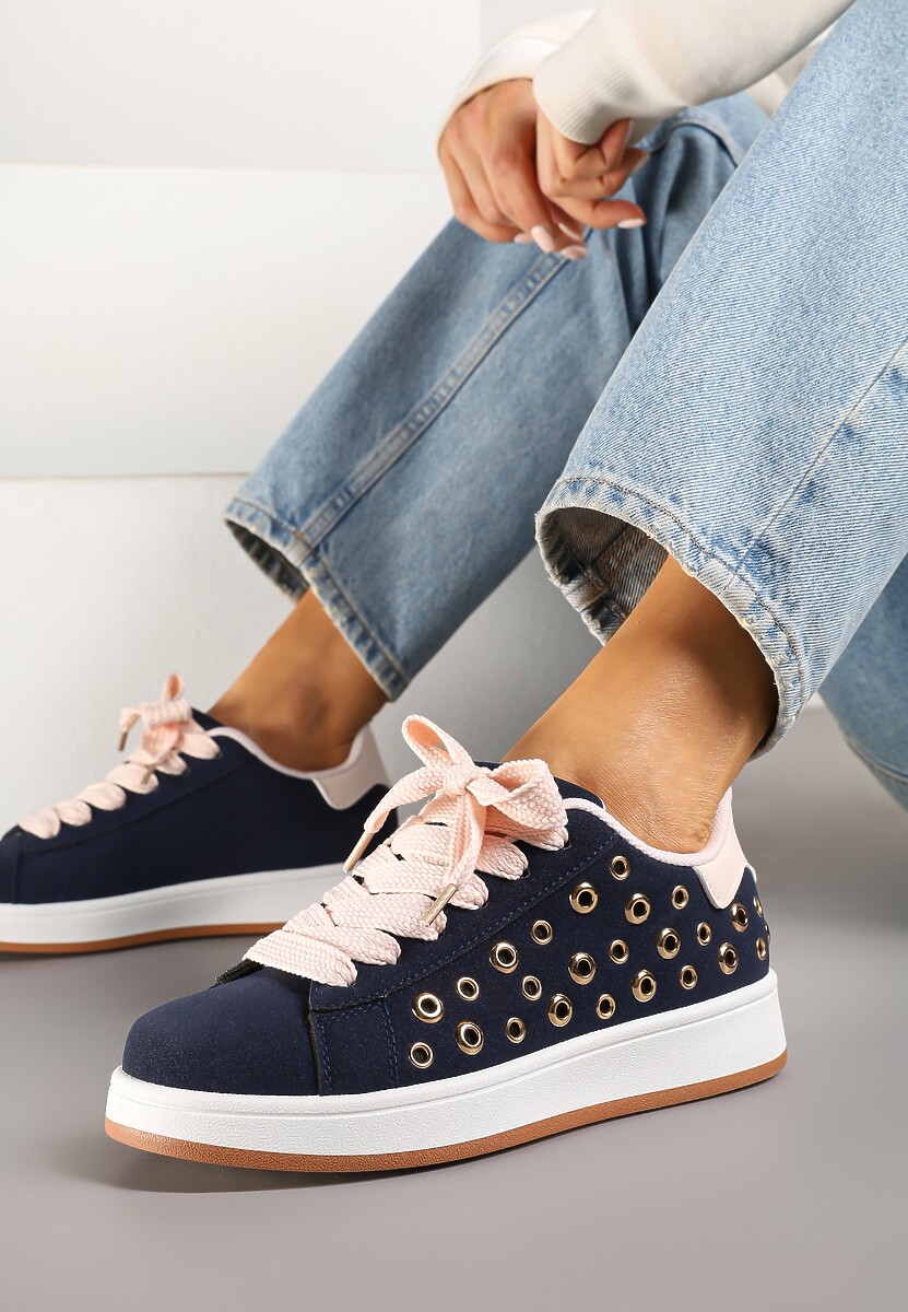 Granatowe Sneakersy z Ozdobnymi Nitami Feloriela