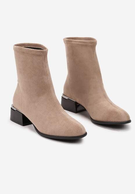 Beżowe Botki na Słupku Ozdobione Metalicznym Wykończeniem Irialan