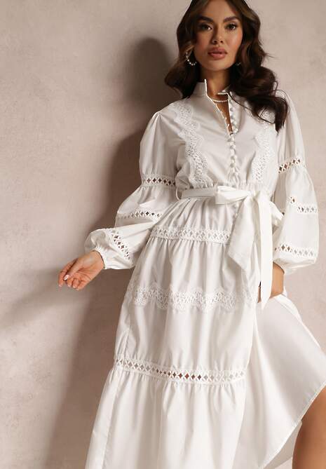 Biała Sukienka Midi z Guzikami i Koronkami Feralo