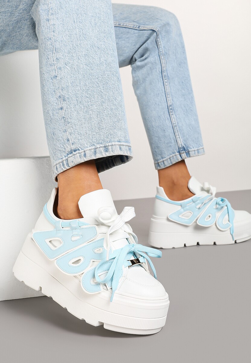 Biało-Niebieskie Sneakersy Vices na Płaskiej Podeszwie z Geometryczną Aplikacją Nelenith