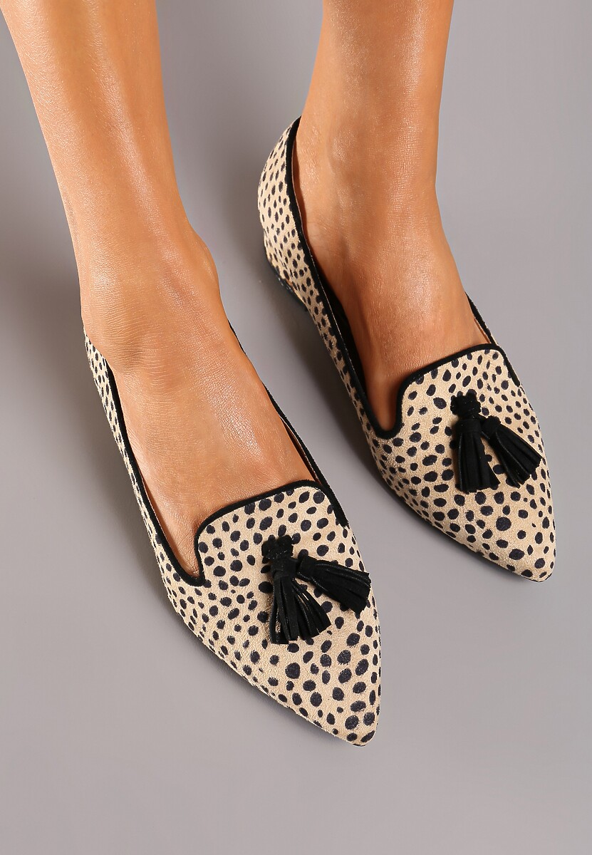 Beżowe Czółenka Mokasyny na Słupku Ozdobione Frędzlami i Kropkami Bianath