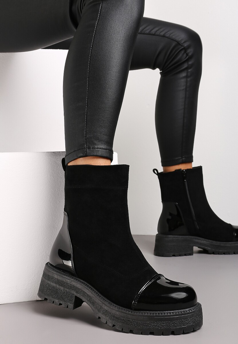 Czarne Botki na Grubej Podeszwie z Lakierowanymi Wstawkami Triestia
