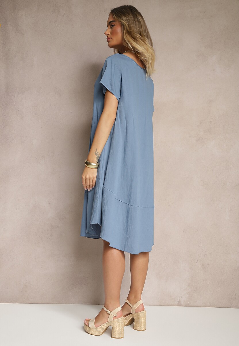 Niebieska Sukienka z Wiskozy o Rozkloszowanym Kroju Irisena