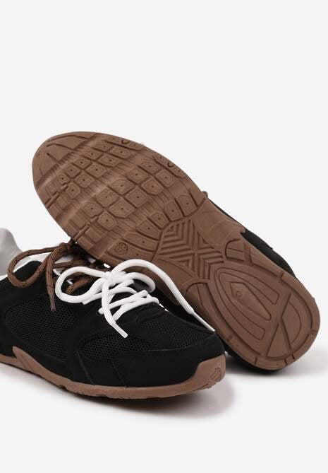 Czarne Sneakersy z Kontrastującymi Sznurówkami i Przeszyciami Nanlita