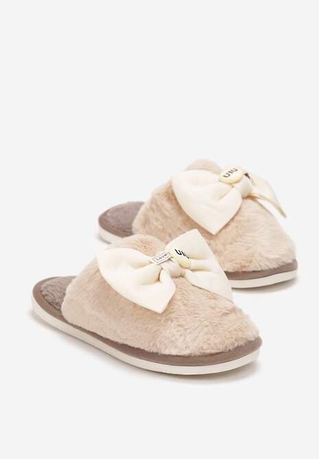 Beżowe Kapcie z Miękkiego Futerka Ozdobione Kokardą Adeltta
