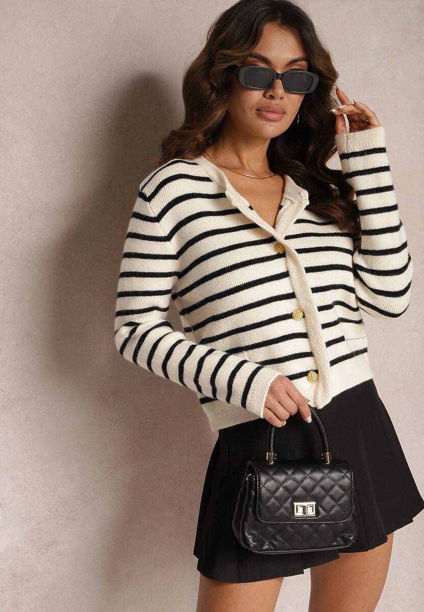 Biały Kardigan z Wiskozy w Paski z Ozdobnymi Guzikami i Imitacją Kieszeni Zaffina