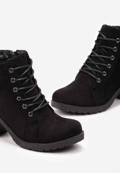 Czarne Botki Chenai