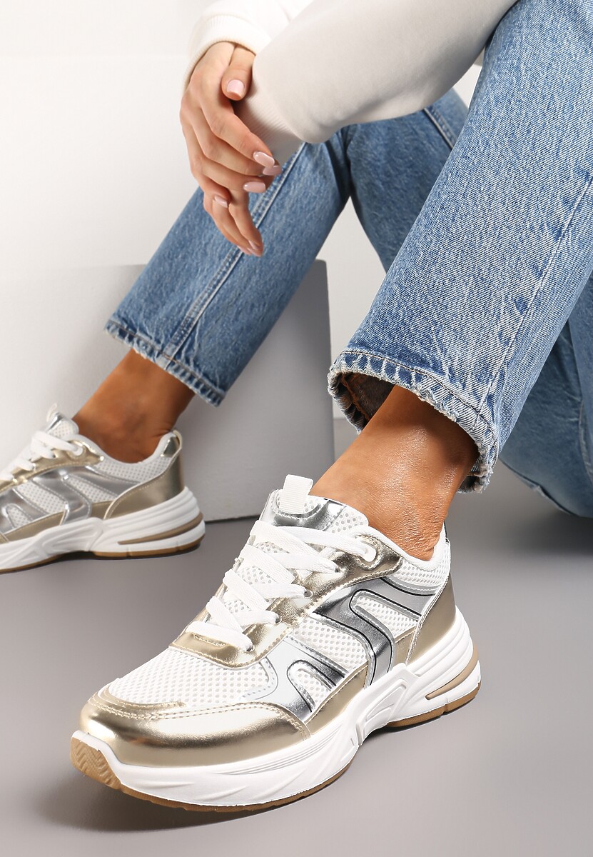Srebrne Buty Sportowe Ozdobione Siateczką i Metalicznymi Wstawkami Lawinle