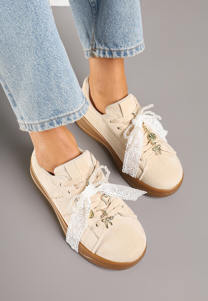 Beżowe Sneakersy na Niskiej Platformie z Aplikacjami i Kokardkami Divienne