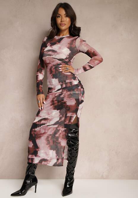 Brązowa Dopasowana Sukienka Siateczkowa Maxi z Rozcięciem i Marszczeniem Soininen