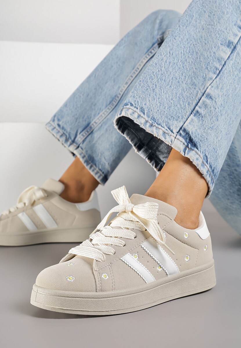 Beżowe Sneakersy Ozdobione Haftowanymi Kwiatami i Paskami Malirelle