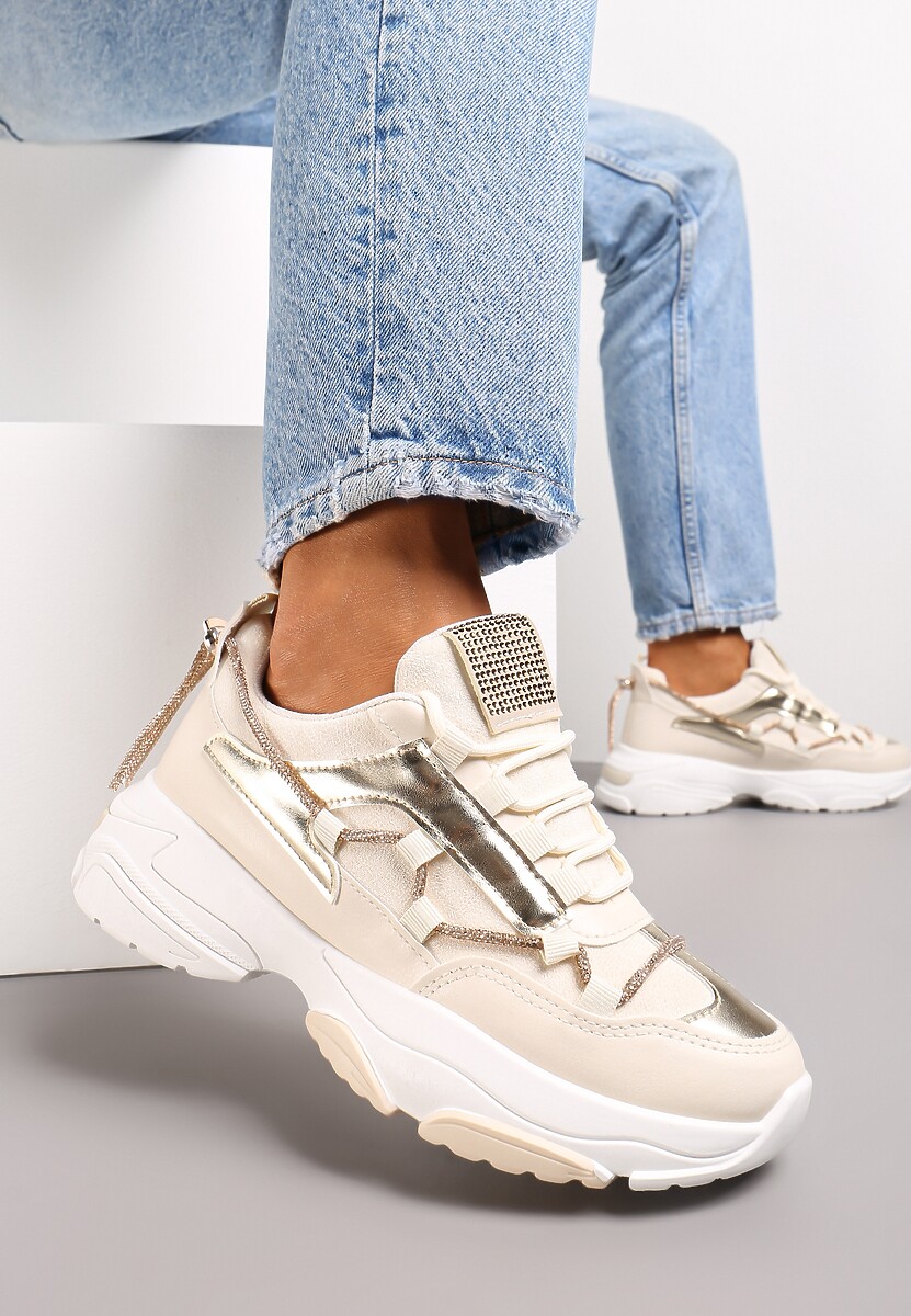 Beżowe Sneakersy Ozdobione Sznureczkiem z Cyrkoniami Nathanias