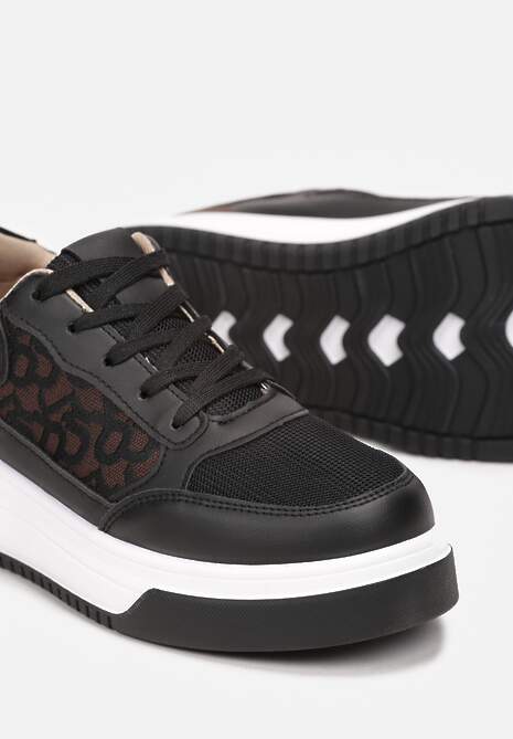 Czarne Sneakersy Zdobione Wstawką Lerijane