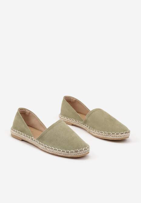 Zielone Espadryle  Ozdobione Wyciętą Cholewką i Plecionką Wommea