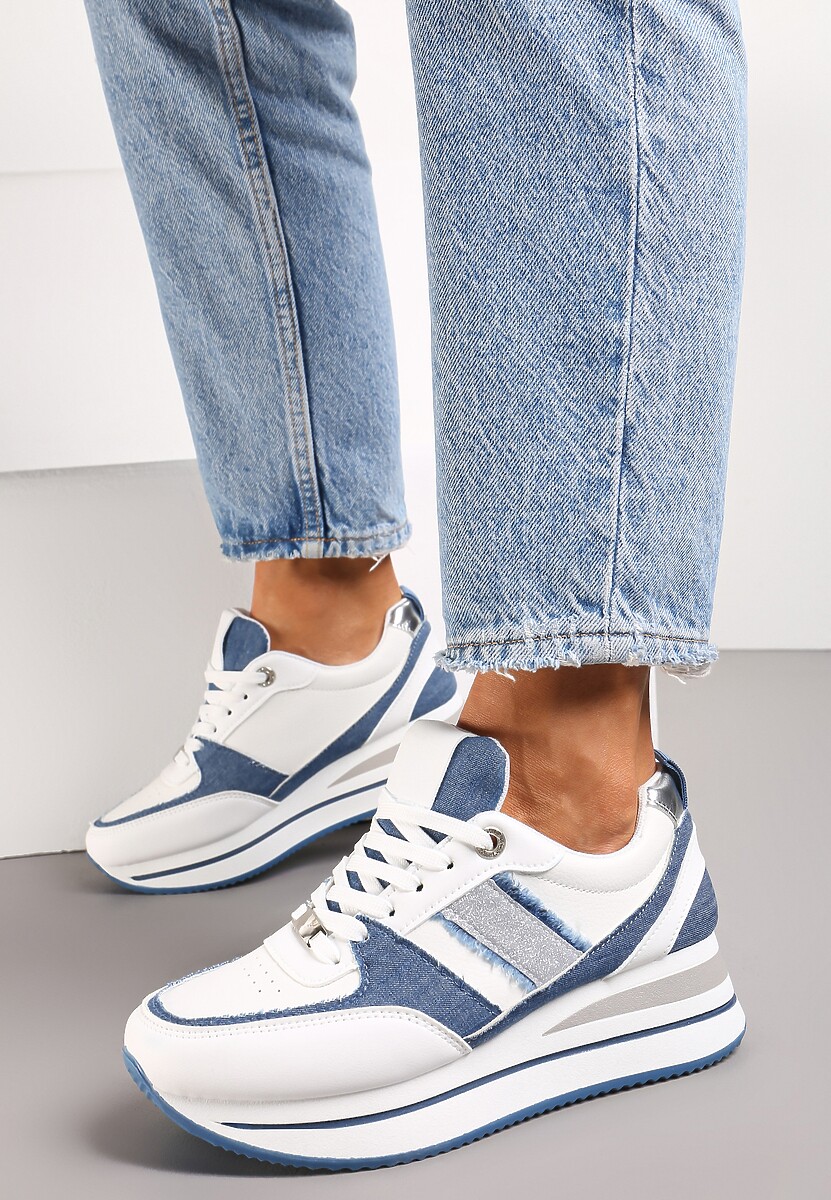 Biało-Srebrne Sneakersy z Ekoskóry z Ozdobnymi Wstawkami i Grubą Podeszwą Amifa