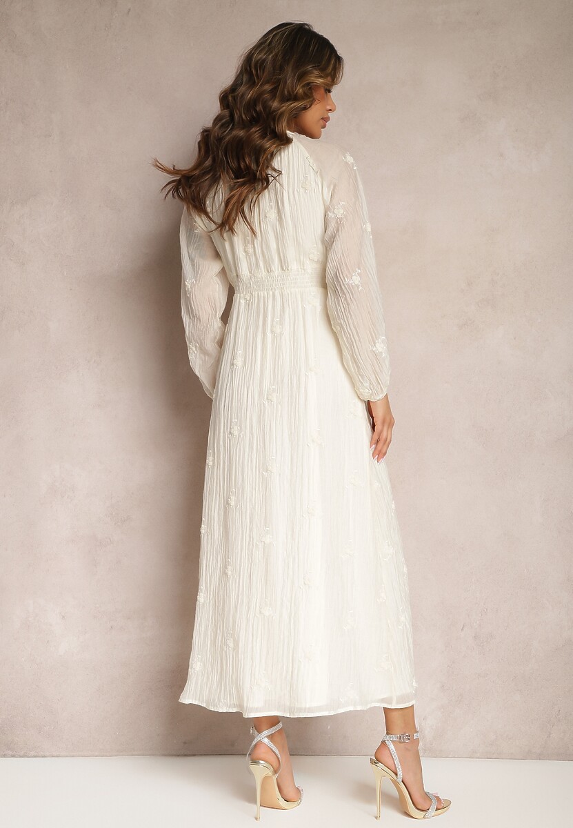 Jasnobeżowa Sukienka Boho Ozdobiona Wiązaniem i Cyrkoniami Przy Dekolcie z Gumką w Talii Kalenda