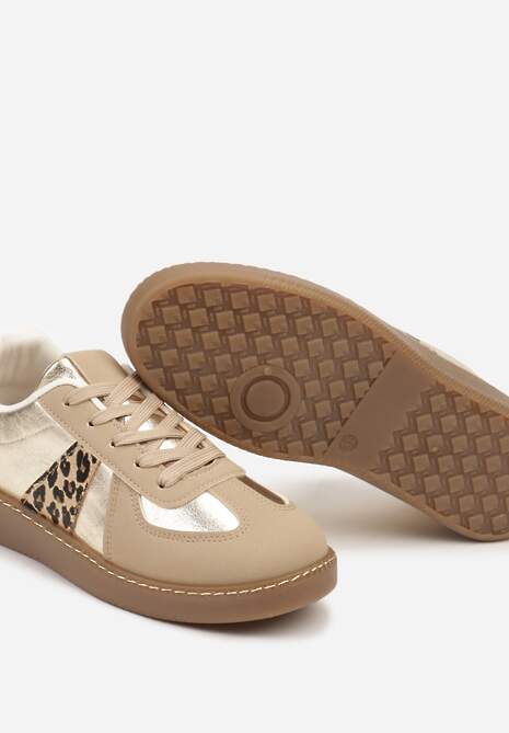 Beżowo-Brązowe Sneakersy na Płaskiej Podeszwie Ozdobione Metalicznymi Elementami Nevlise