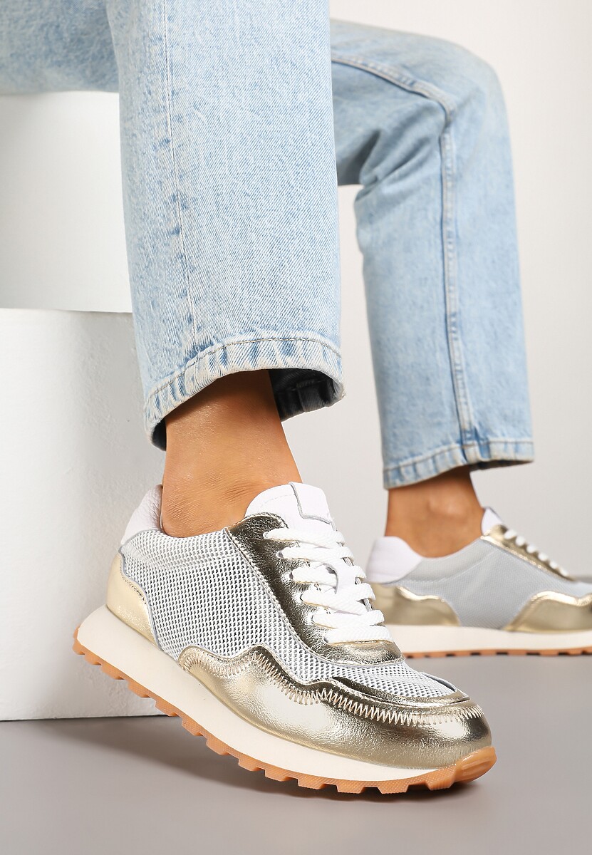 Złote Sneakersy Skórzane Ozdobione Geometrycznym Motywem Wibessa