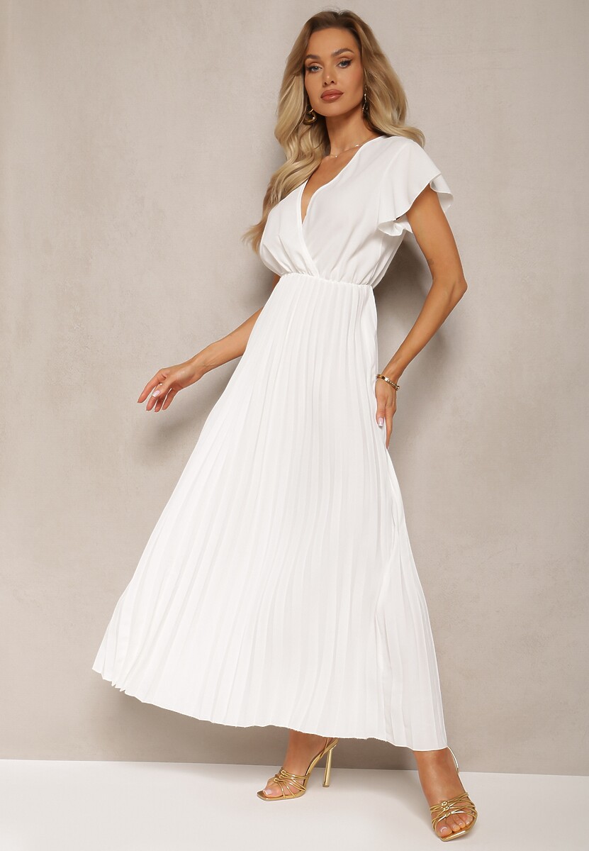 Biała Plisowana Sukienka Maxi o Rozkloszowanym Kroju z Kopertowym Dekoltem Ofilva