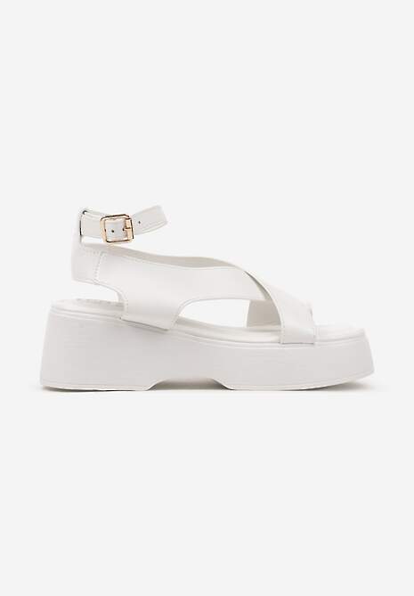 Białe Sandały Japonki na Platformie Ozdobione Wycięciami Greadia