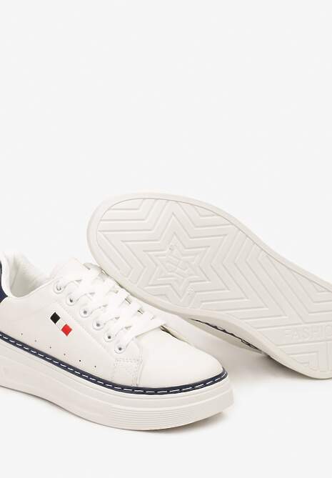 Biało-Granatowe Basicowe Sneakersy na Platformie Ozdobione Metalicznymi Wstawkami Vaiden