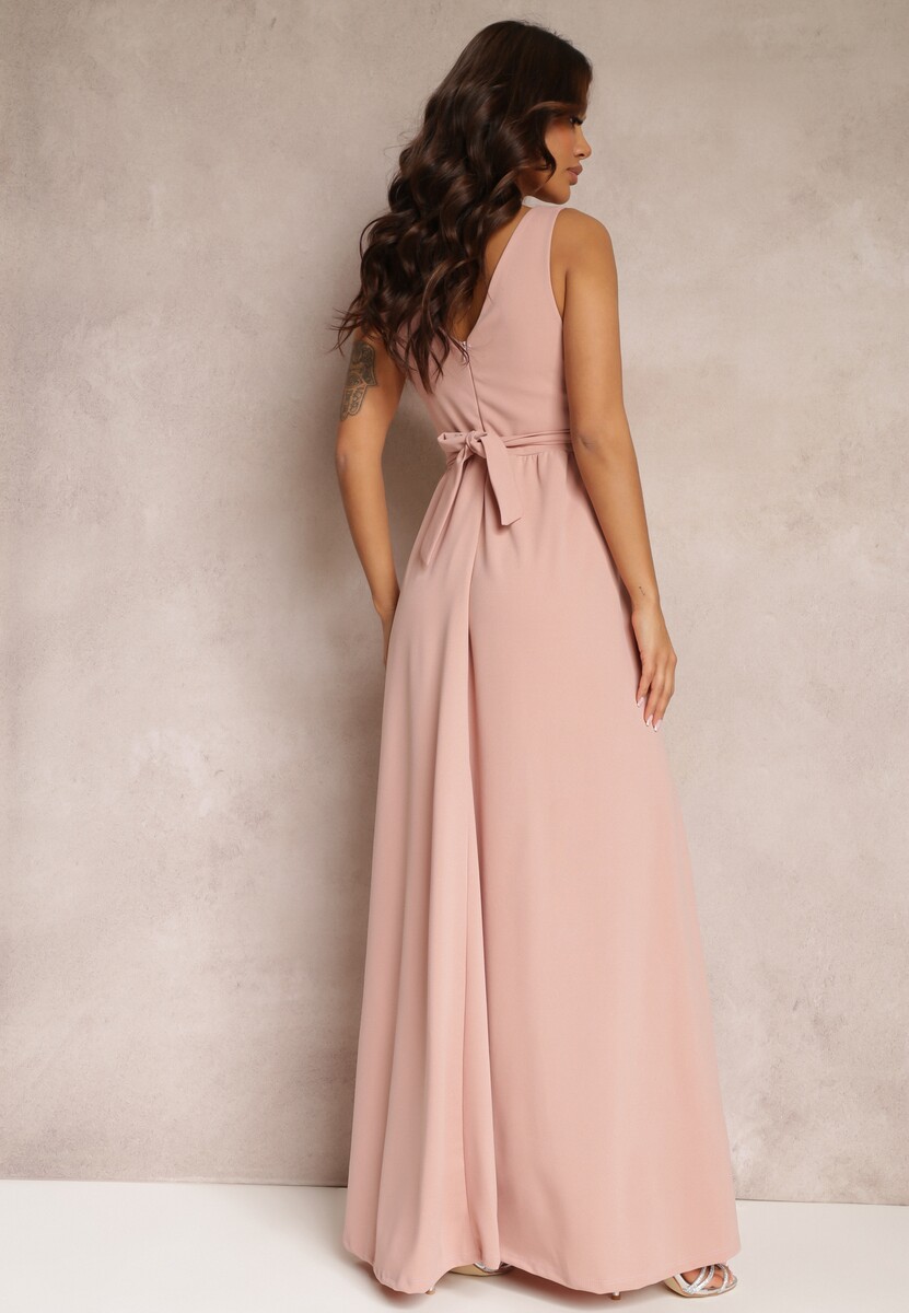 Różowa Rozkloszowana Sukienka z Wycięciem i Paskiem w Cyrkonie Elineta