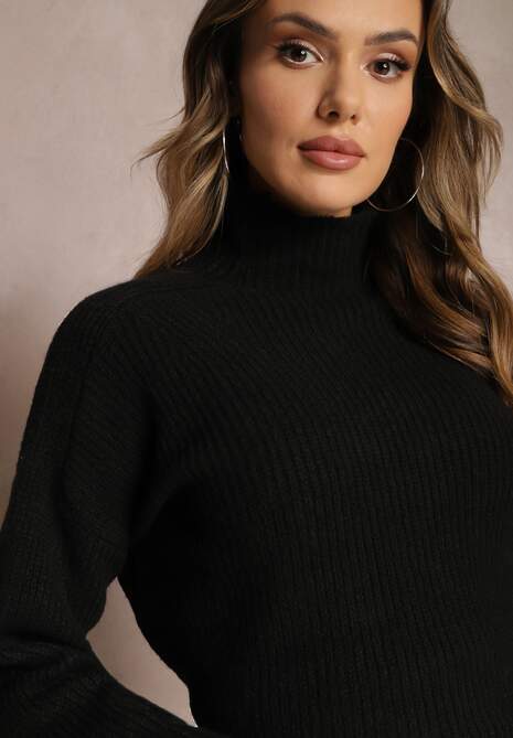 Czarny Golf z Elastycznej Dzianiny Cuzze