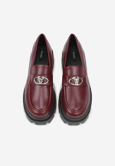 Bordowe Mokasyny na Platformie Ozdobione Klamrą Kikilla