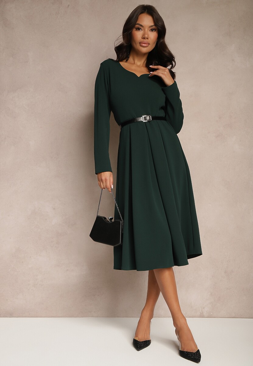 Ciemnozielona Sukienka o Rozkloszowanym Kroju z Trójkątnym Dekoltem Temivara