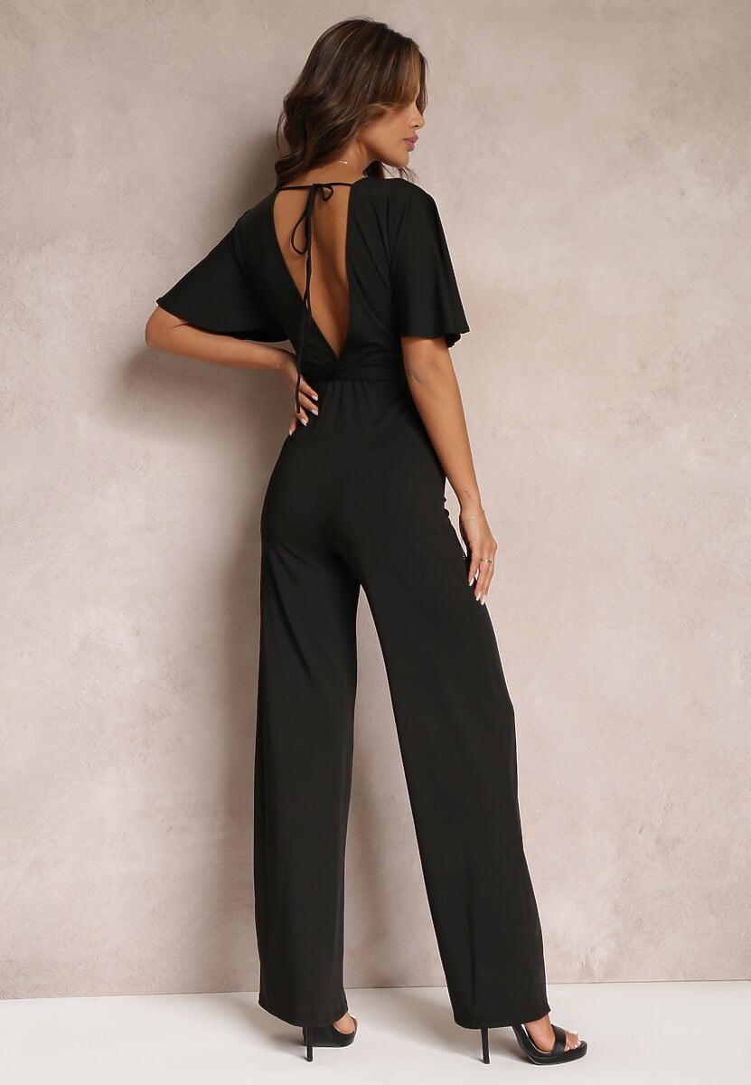 Czarny Długi Kombinezon z Wiązaniem i Głębokim Kopertowym Dekoltem Sumya