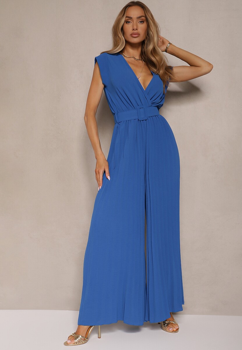 Niebieski Kopertowy Kombinezon Wide Leg Zdobiony Plisami i Paskiem z Klamrą Salirella