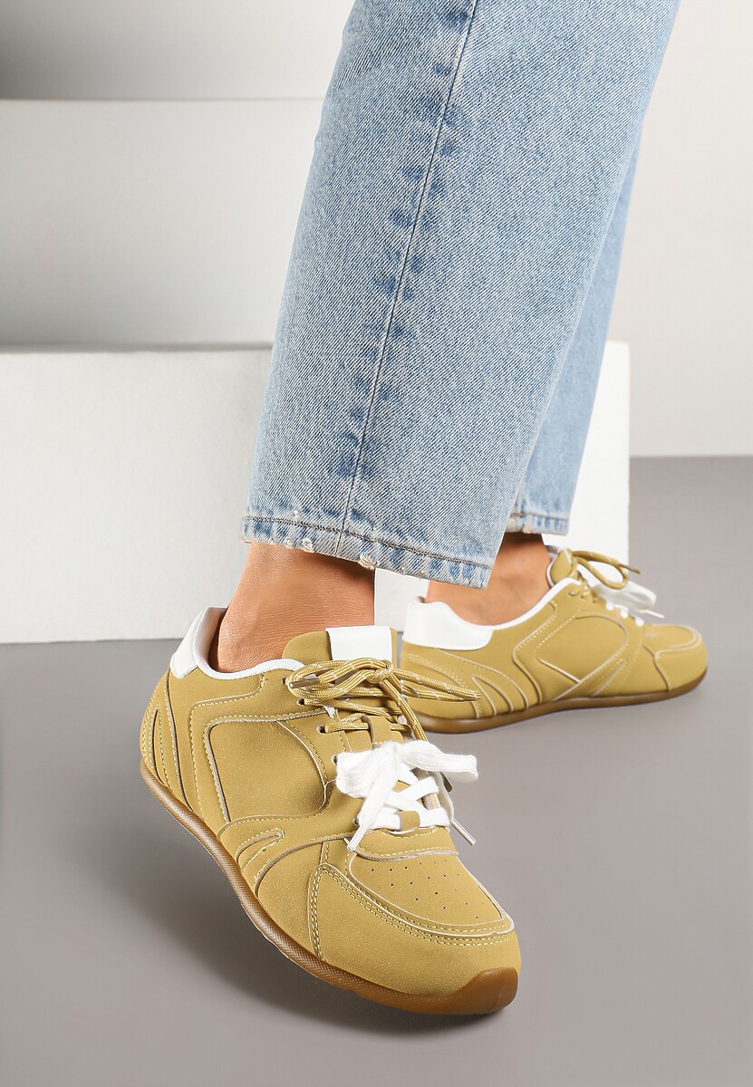 Beżowe Sneakersy Ozdobione Przeszyciami i Podwójnym Sznurowaniem Telisaria