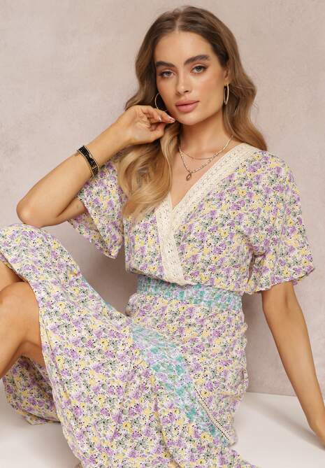 Fioletowo-Niebieska Kopertowa Sukienka Maxi z Marszczoną Gumką w Pasie i Koronkową Taśmą Marea